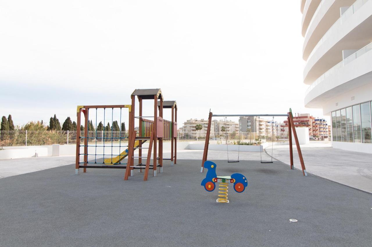 Global Properties, Apartamento De 2 Habitaciones Con Gran Terraza En Gran Canet 卡耐特蒂贝兰格 外观 照片